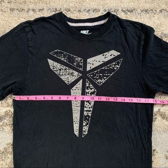 Nike Black Reflective Kobe Short Sleeve Shirt Small - Picture 8 of 8